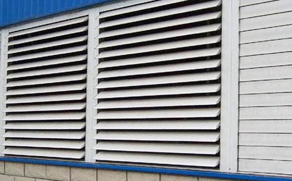 手動(dòng)百葉窗可安裝在哪？